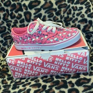 Vans, hello kitty, pink, size 3y